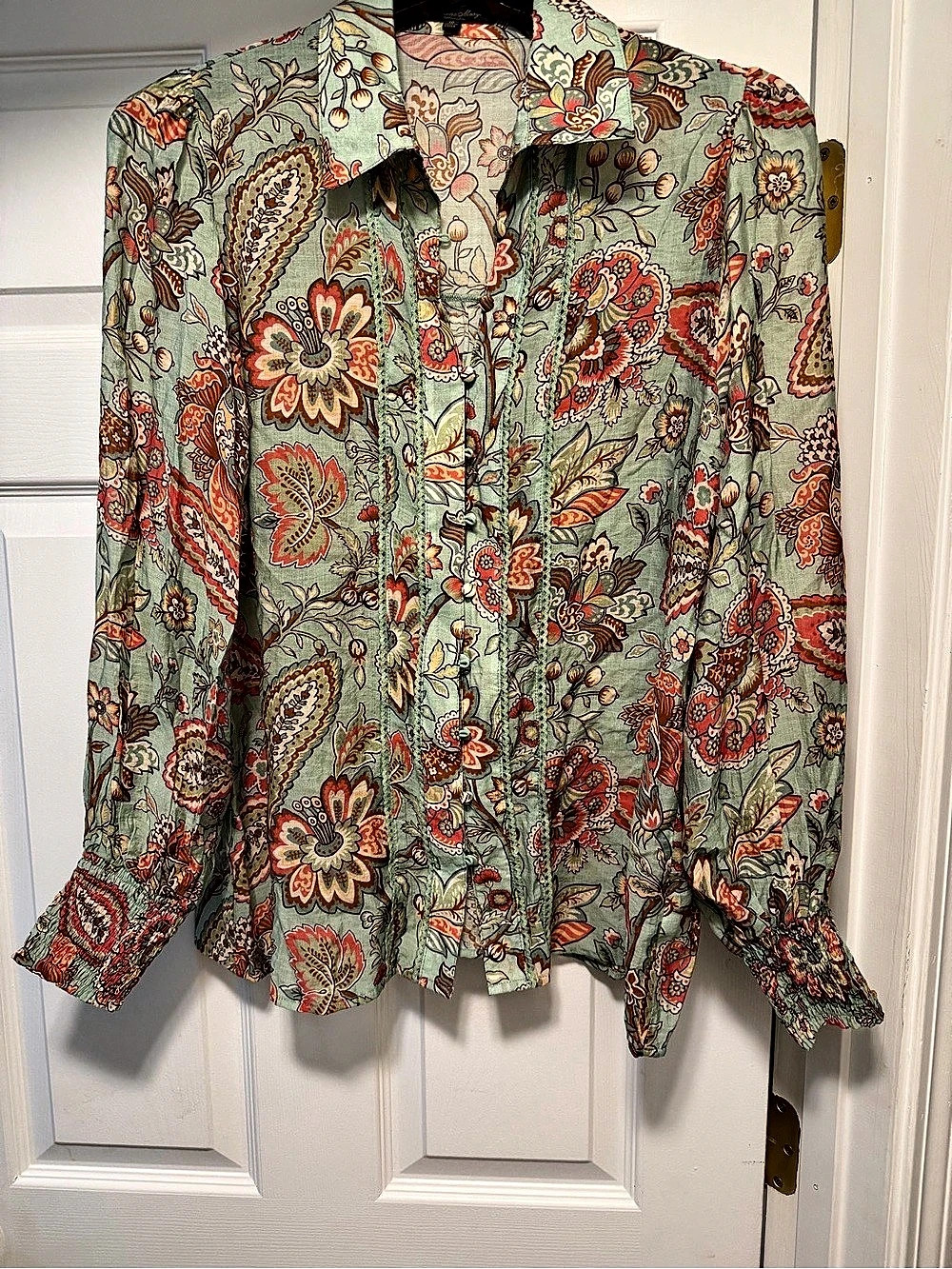 Caroline Morgan Floral Button Down Blouse in Green Size 10 Like New
